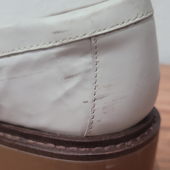 Nordstrom White Loafers with Tortoise Chain - Picture 9 of 9